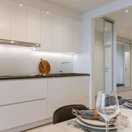 Huswell - Sea View With Parking Apartment *